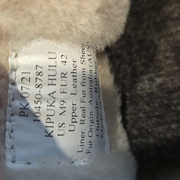 OLUKAI KIPUKA HULA MEN'S  LEATHER SLIPPER. SIZE 9 - Picture 4 of 9